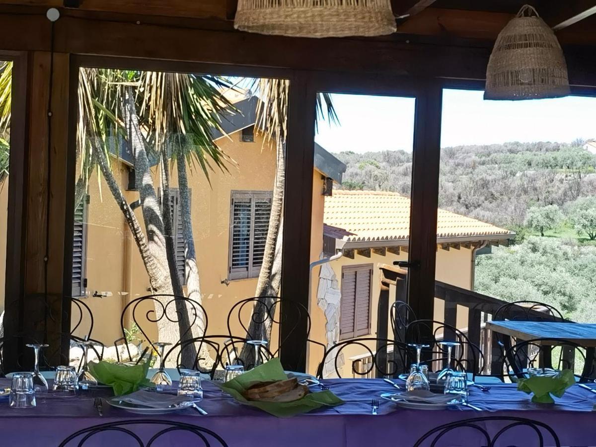 La Corte Degli Ulivi - Albergo Rurale Tresnuraghes Ngoại thất bức ảnh