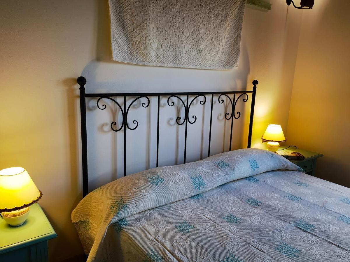 La Corte Degli Ulivi - Albergo Rurale Tresnuraghes Ngoại thất bức ảnh